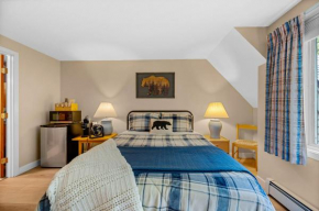 Fall Line Small Studio - Perfect for Two - On Shuttle Route with Amenities G6A condo